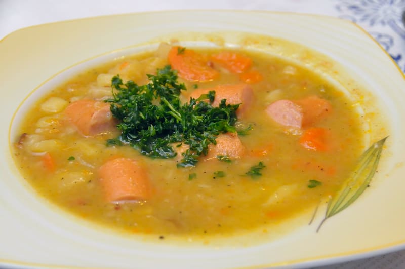 Kartoffelsuppe mit Pfifferlingen