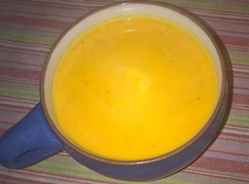 Zuppa di zucca con arancia e zenzero
