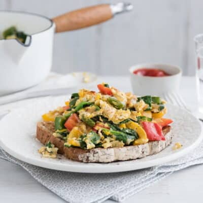 Dreifarbiges Rührei